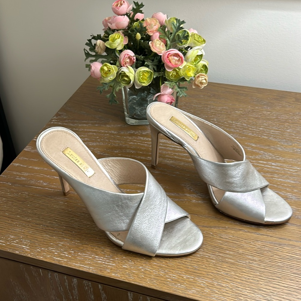 Louis et Cie Silver pencil heel slide in metallic silver